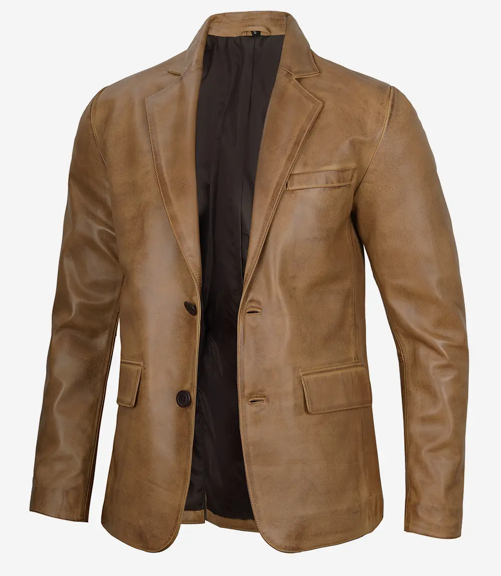 Men's Camel Brown Leather Blazer – Detail Close-Up Close-up of notch lapel and button closure on camel brown leather blazer
